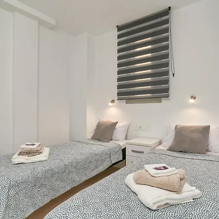 Luxurious Two Bed Apartment