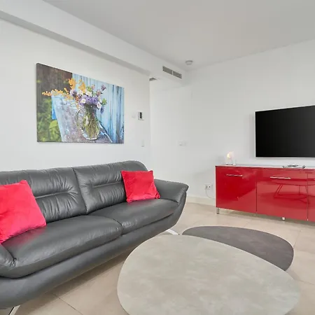 Luxurious Two Bed Torrox