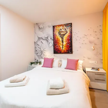 Luxurious Two Bed * Torrox