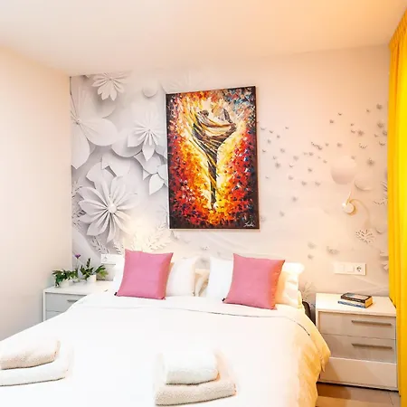 Luxurious Two Bed *